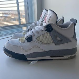 Retro Air Jordan cement 4’s